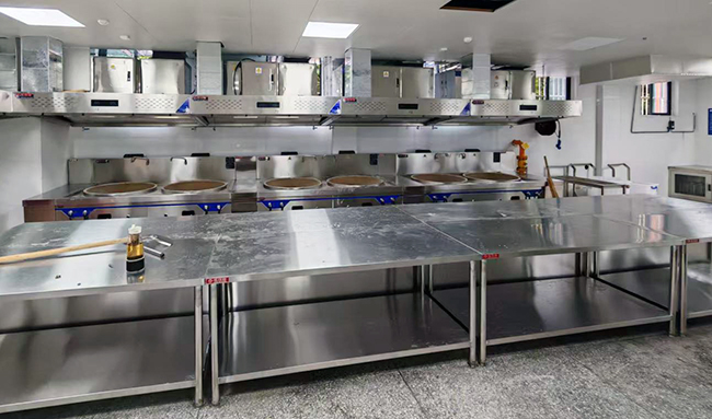 食堂廚房設(shè)備