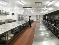 專業(yè)成都廚房設備廠為你揭秘商用廚房工程的價格