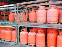 大型廚房設(shè)備廠家告訴你燃料房如何設(shè)計(jì)防火